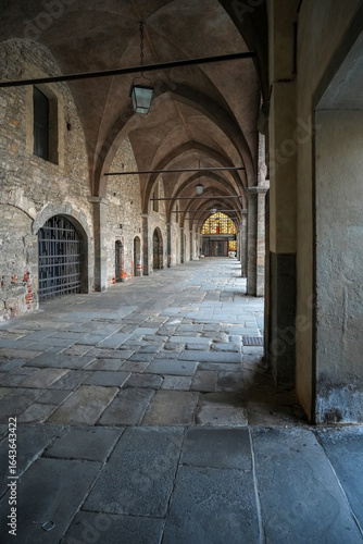 Il porticato in Piazza Cittadella, in Citta Alta a Bergamo.