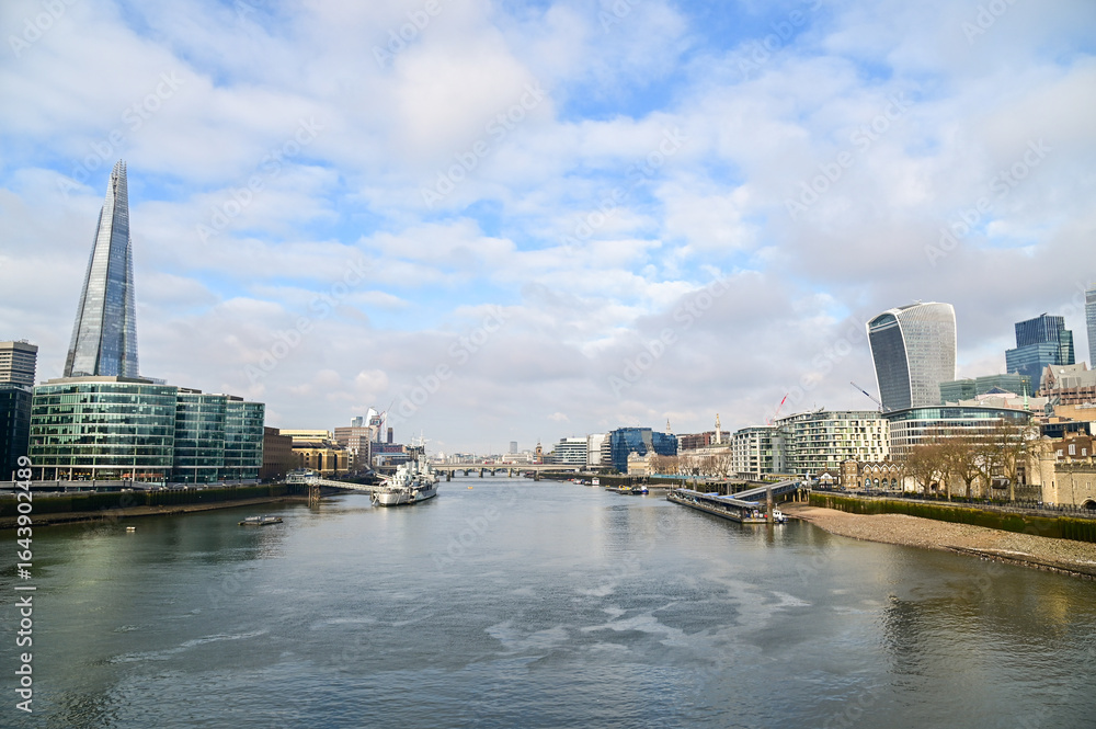 Fototapeta premium ロンドンのとても美しい街中風景