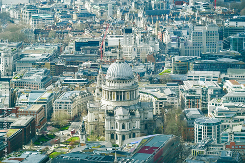 ロンドンのとても美しい街中風景