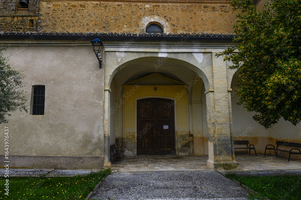 Fototapeta premium Church of Saint Andrew in Quintanilla de Palencia