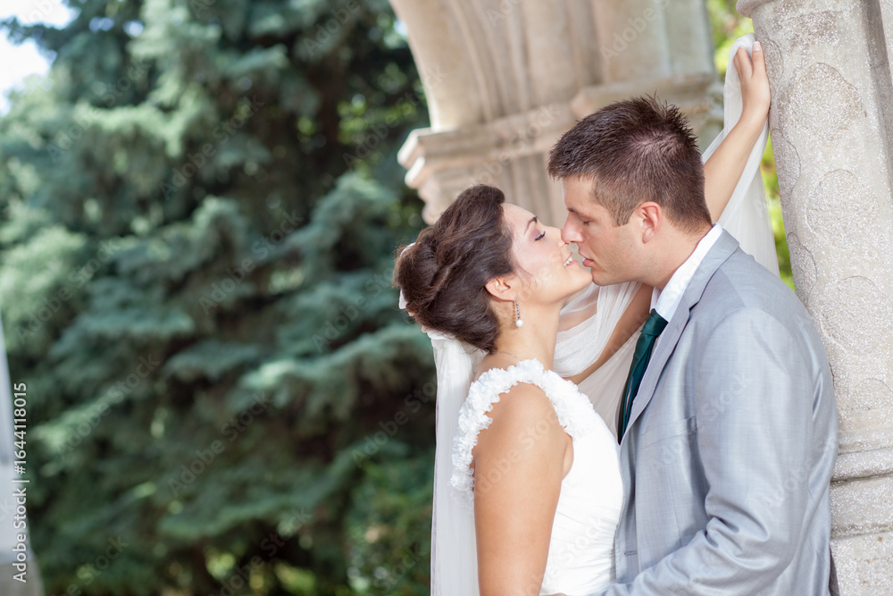 Fototapeta premium Bride and Groom on Wedding Day
