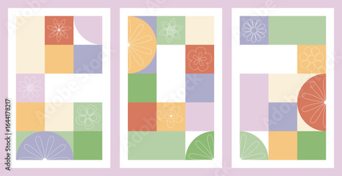Set mit drei Vektorgrafiken mit geometrischen Elementen und Blüten. Freier Platz für Text. Vorlage für Einladungen, Grußkarten, Social Media Posts, Cover und Werbung.