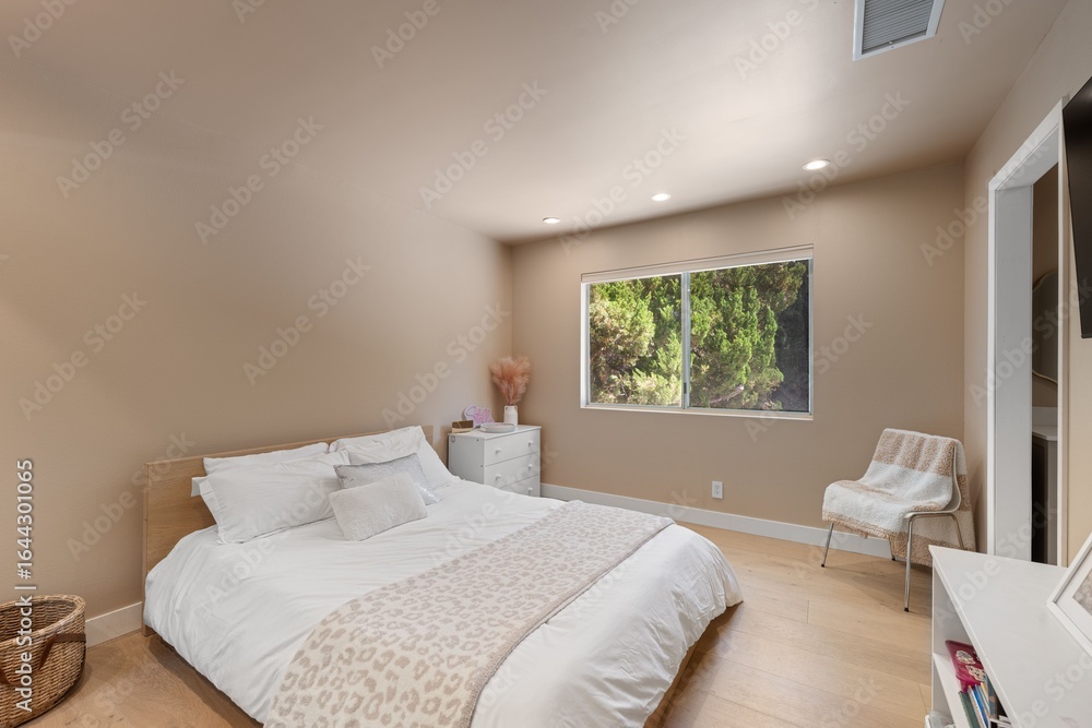 Fototapeta premium Modern luxury home interior