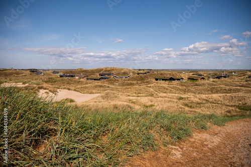 Dünen unter blauem Himmel