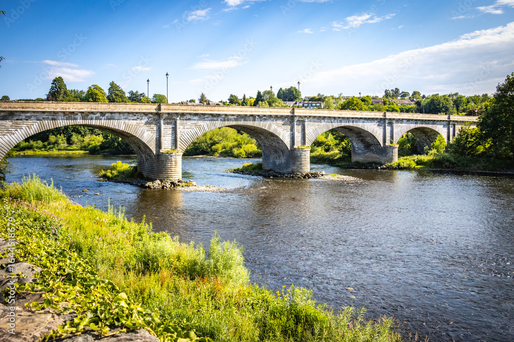 Fototapeta premium bridge over river tweed, kelso, scotland, east lothian, scottish borders, uk