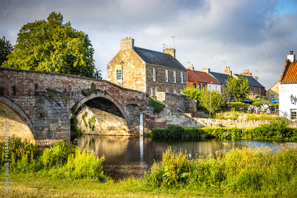 Fototapeta premium nungate bridge, waterside, haddington, east loathian, river tyne, village, scotland, uk