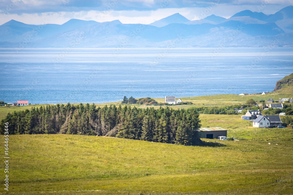 Fototapeta premium islands of harris and lewis in background, coastline, isle of skye, skye, hebrides, scotland, highlands, uk