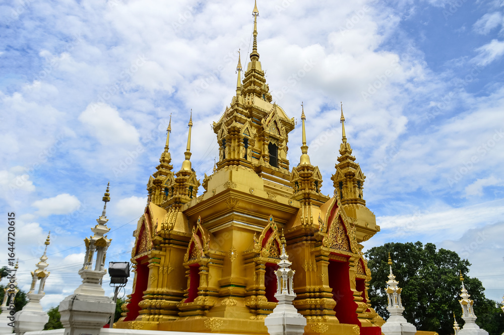 Fototapeta premium Pagoda, Lanna Architecture, Symbols of Buddhism, South East Asia at Wat Khamat, Chiang Mai, Northern Thailand