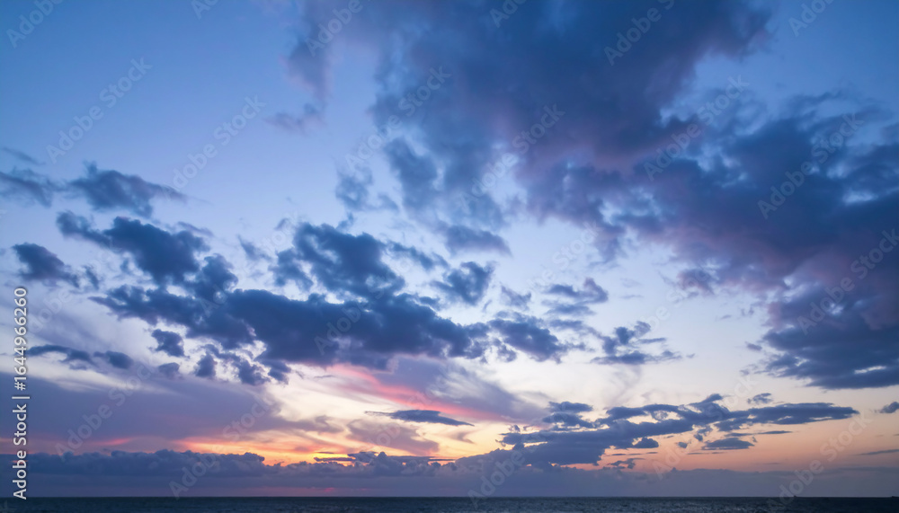 Fototapeta premium Twilight Altostratus Moody Background
