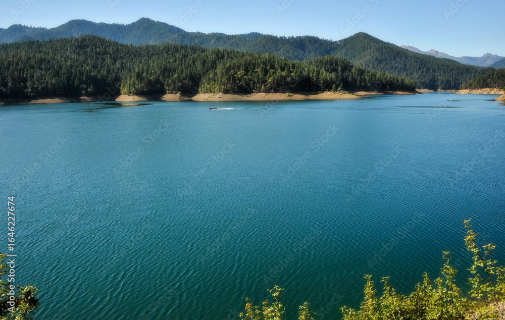 Fototapeta premium lake in the mountains