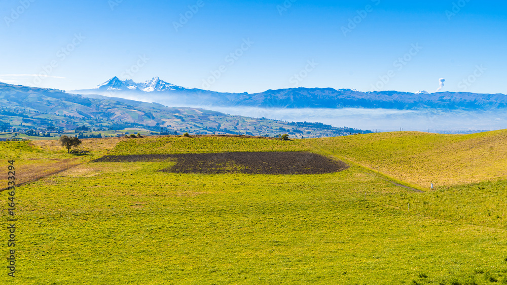 Fototapeta premium Beautiful El Altar volcano located in Ecuador