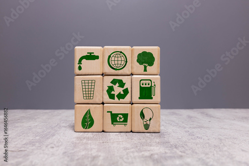 Tableau sur toile icons related to reduce, reuse, recycle on green background blocks
