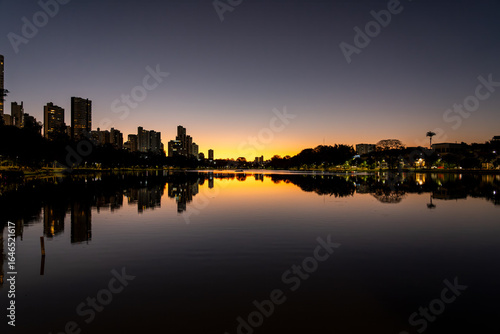 Por do sol no Lago Igapó - Londrina - PR