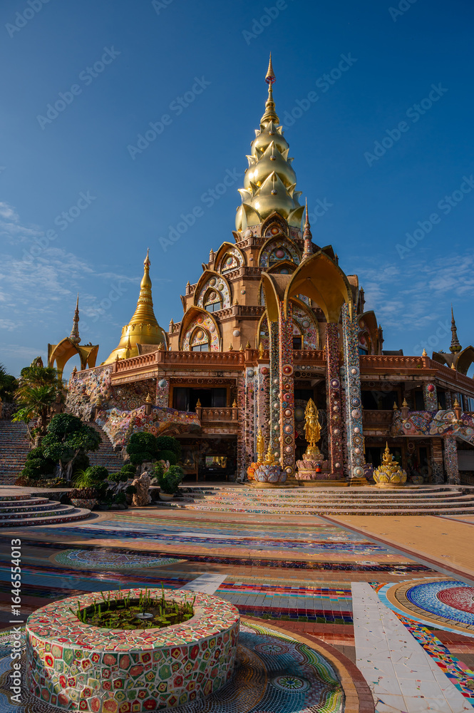 Naklejka premium Buddha statues
