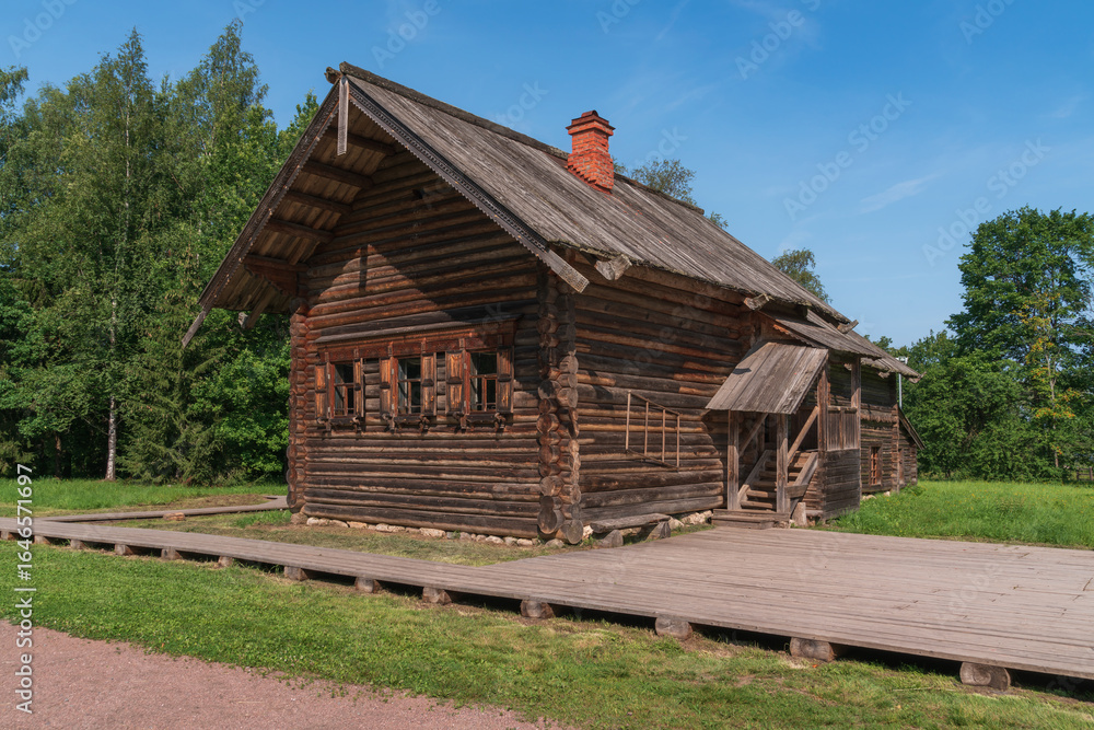 Ταπετσαρία Log residential house in the Novgorod Museum of Folk Wooden Architecture Vitosl