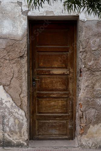 damage due to moisture problems in walls