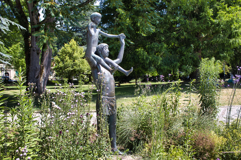 Naklejka premium The Vater und Sohn sculpture Überlingen