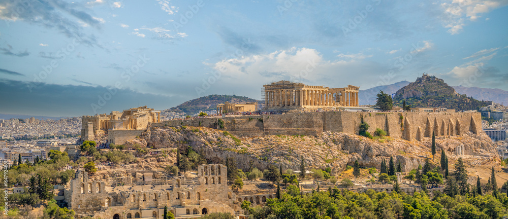 Fototapeta premium Scenic panorama of the Acropolis in Athens, Attica, Greece