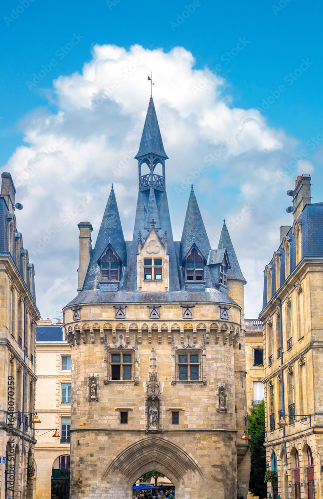Obraz premium Porte Cailhau, one of the original medieval gates of the old city of Bordeaux, Gironde, Nouvelle-Aquitaine, France