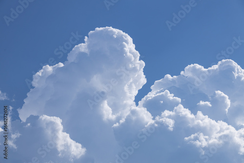Papier peint Blue sky with clouds