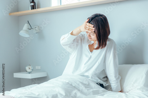 Naklejka 体調不良の女性