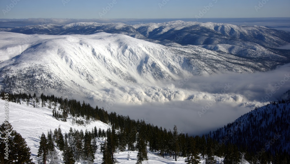 Obraz premium Snowy mountain valley vista (1)