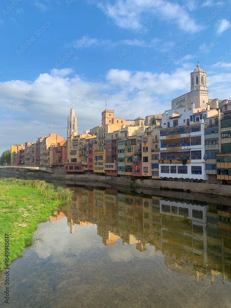 Naklejka premium old town girona