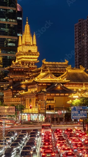Night view of Shanghai Jing'an Temple