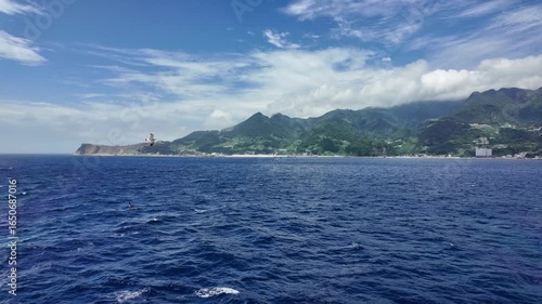 바다에서 본 아름다운 울릉도 풍경