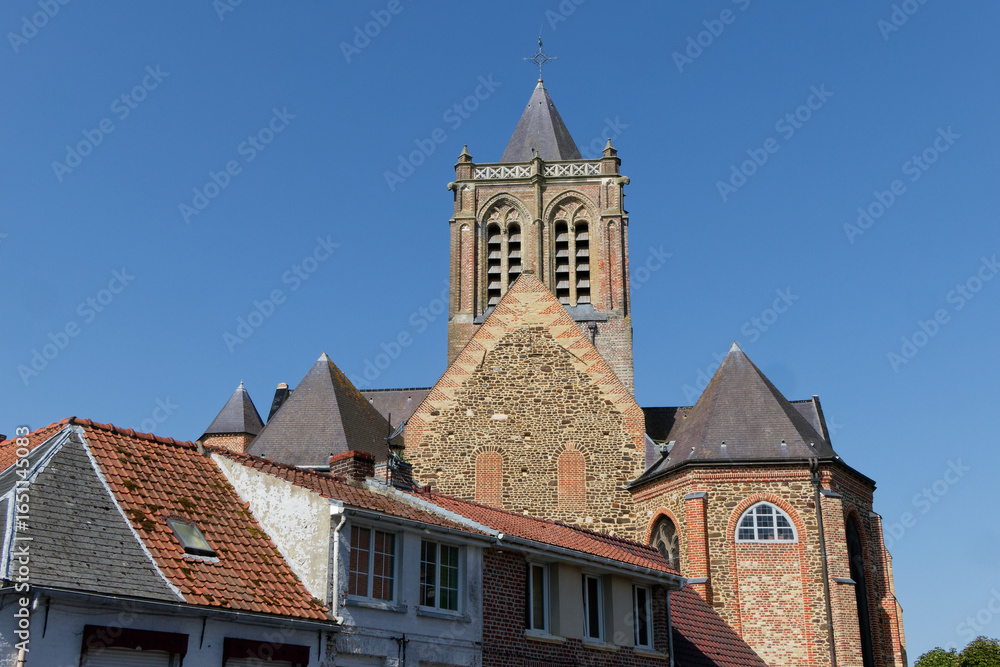 Arrière de la collégiale notre-dame de la Crypte à Cassel - Nord - France Arrière de la collégiale notre-dame de la Crypte à Cassel - Nord - France