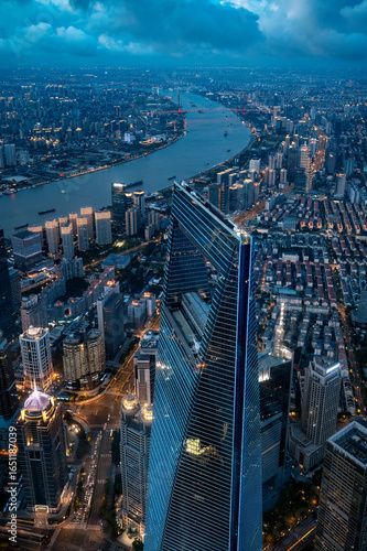 Overlooking the urban night view of Shanghai's Lujiazui financial district