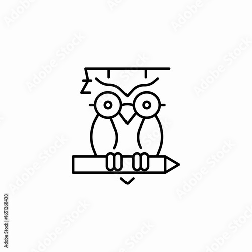 intellectual academic owl  icon sign vector