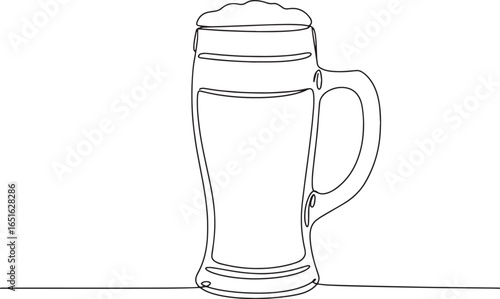 Elegant continuous line drawing of beer mug, minimal and modern