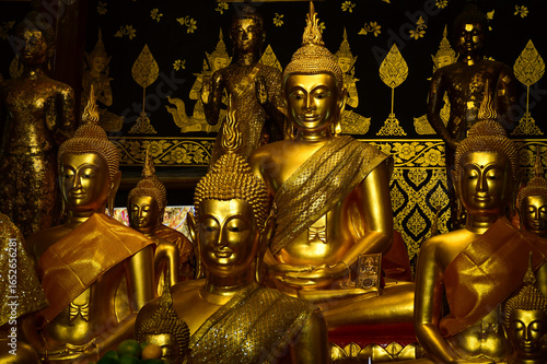 golden buddha statue