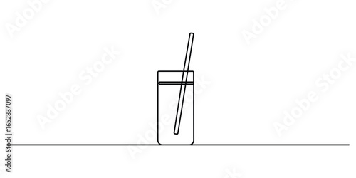 Continuous single line drawing of fresh juice on the glass. Healthy juice with garnish in one continuous line drawing vector illustration