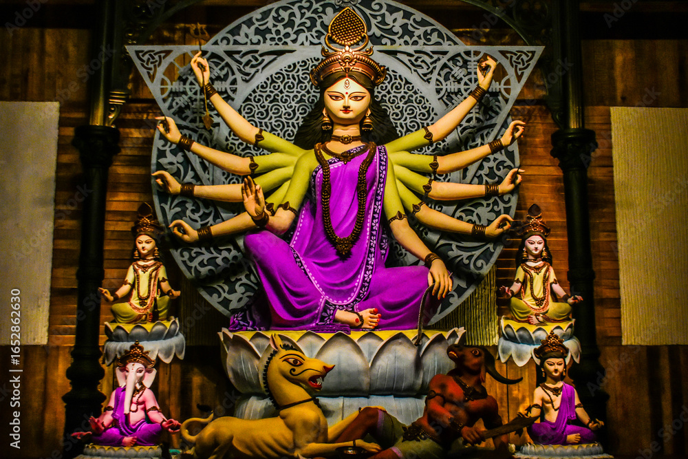 Obraz premium Durga Paja is the greatest festivals of Bengalis. Durga Puja was declared as an Intangible Cultural Heritage of Humanity by UNESCO.