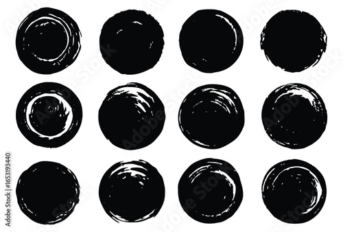 Organic shape round form set. Liquid organic blob curve background abstract shape frame. Doodle abstract liquid blob, wavy different form. Soft round oval pattern background. Vector illustration