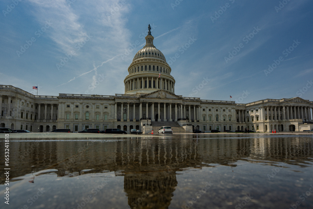 Fototapeta premium Capitol Building. Historic symbol of American democracy. United States Congress in Washington, DC. The Capitol dome over Capitol Hill. Federal government in the nation's capital.