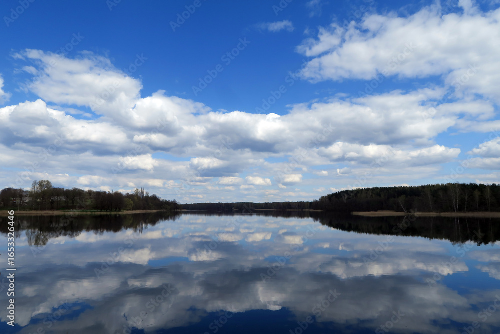Fototapeta premium Trakai is a city and lake resort in Lithuania, on an island in Lake Galvė.Trakai is a popular tourist destination.