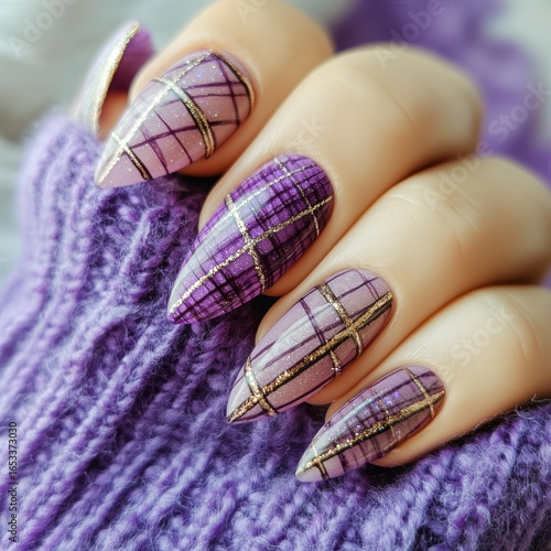 Nail Art Design Featuring Purple Plaid Patterns and Gold Accents for Stylish ...