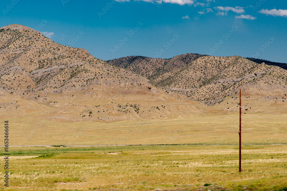 Obraz premium mountain landscape with blue sky