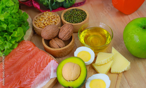 Tableau sur toile Healthy food selection for heart and Ketogenic diet with keto food for healthy nutrition eating lifestyle which  Balanced healthy ingredients of unsaturated fats for the heart and blood vessels