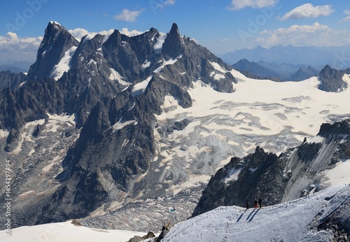 Foto Les Grandes Jorasses et la Dent du Géant dans le massif du Mont Blanc, vu de l'Aiguille du Midi