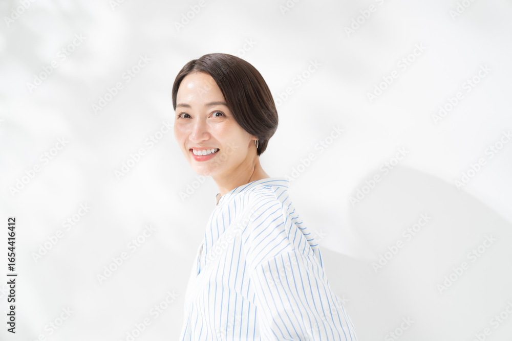 Fototapeta premium 女性 笑顔