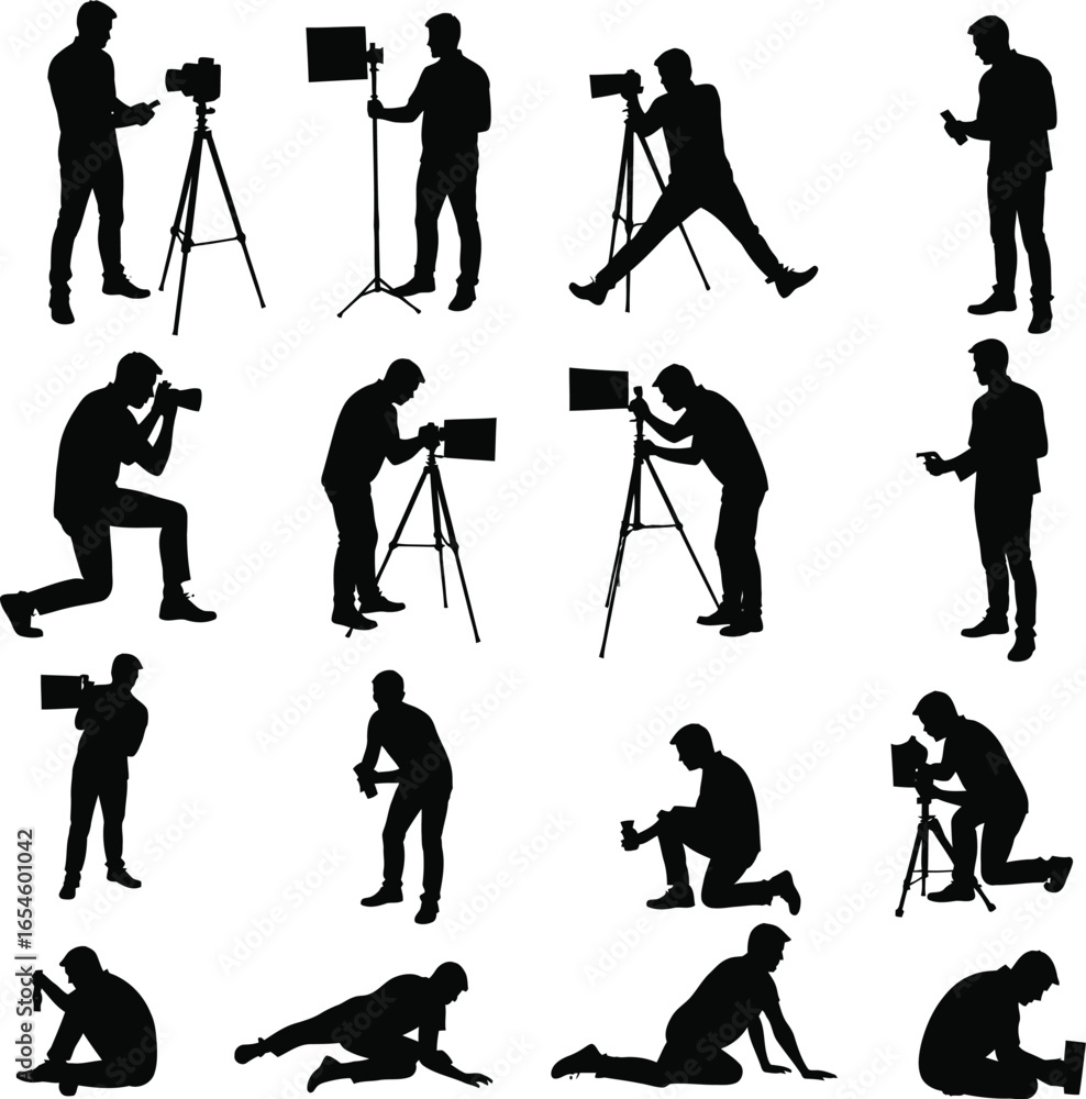 Obraz premium Diverse silhouettes of photographers capturing moments