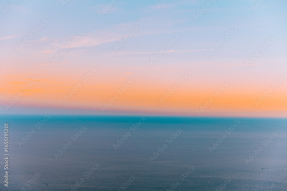 Obraz premium sunset over the sea
