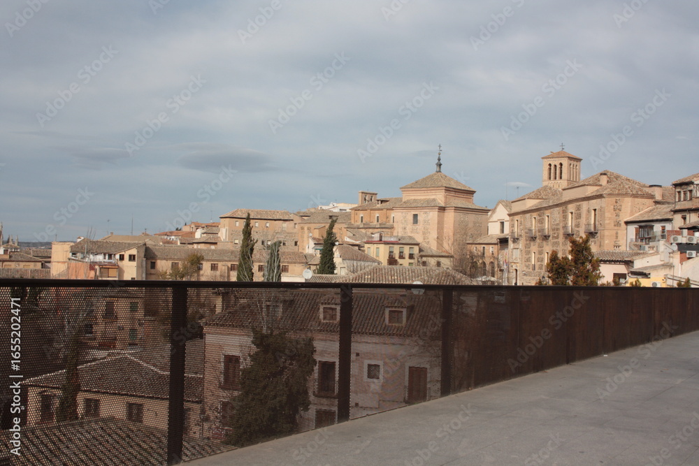 Fototapeta premium view of the old town of toledo spain