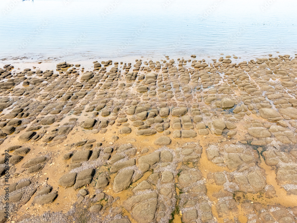 Fototapeta premium Hunstanton rock pools and sea