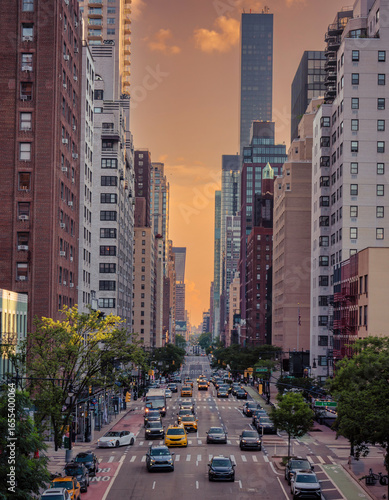 downtown traffic street avenue New York City 