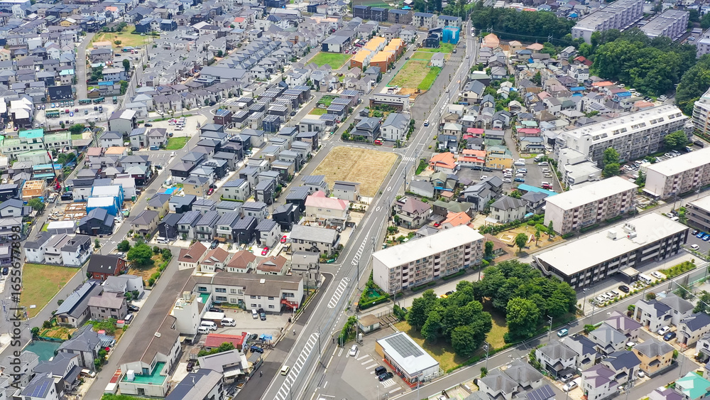 Fototapeta premium 住宅地のドローン空撮